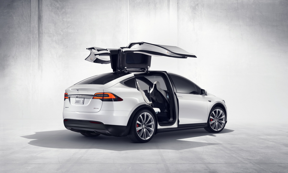 Tesla SUV model x