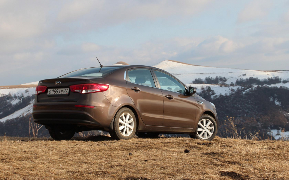 Киа Рио 3 седан кориандр