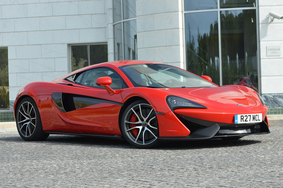 MCLAREN Spider попа