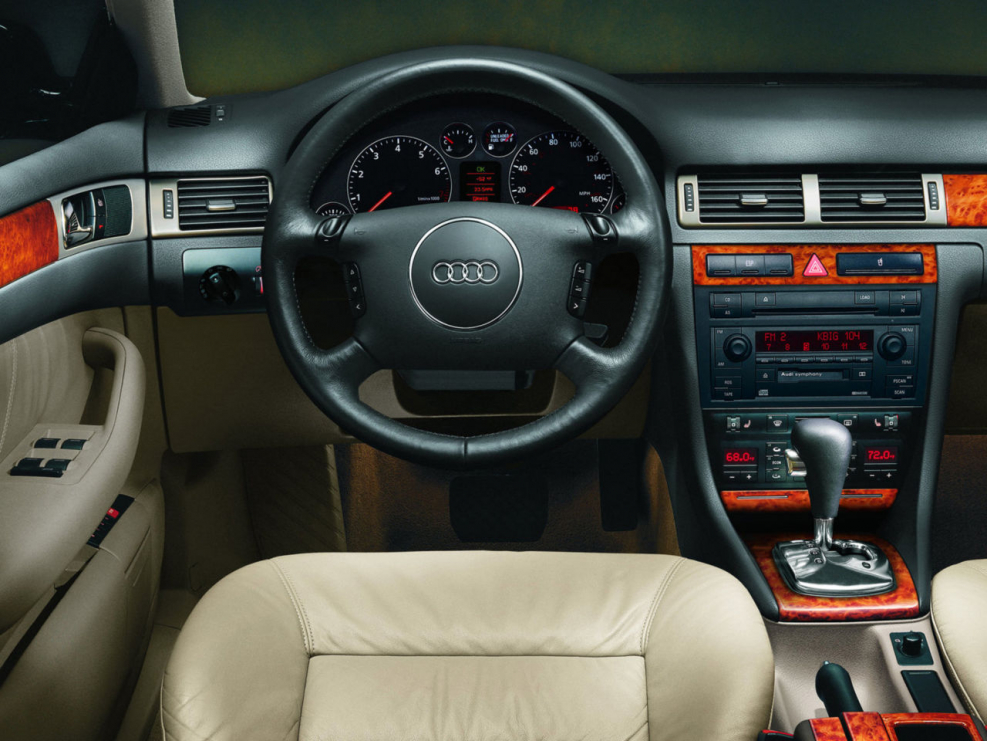 Audi a6 quattro седан