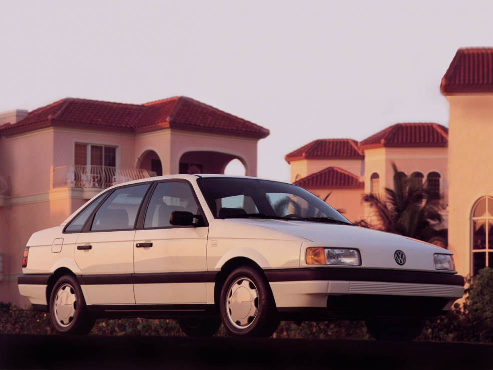 VW Passat b3 седан