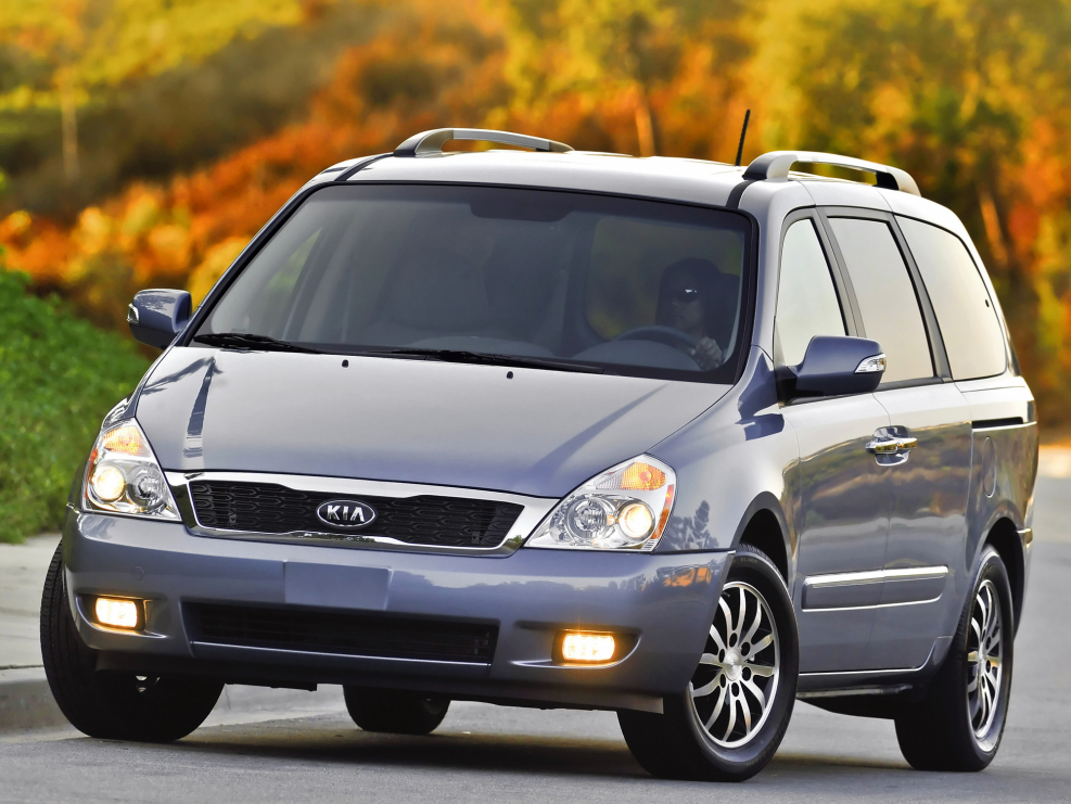 Kia Minivan Sedona