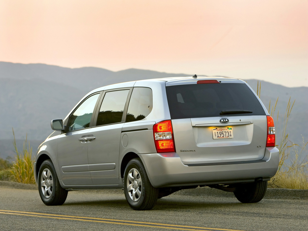 Kia Carnival / Sedona 2 2006-2014