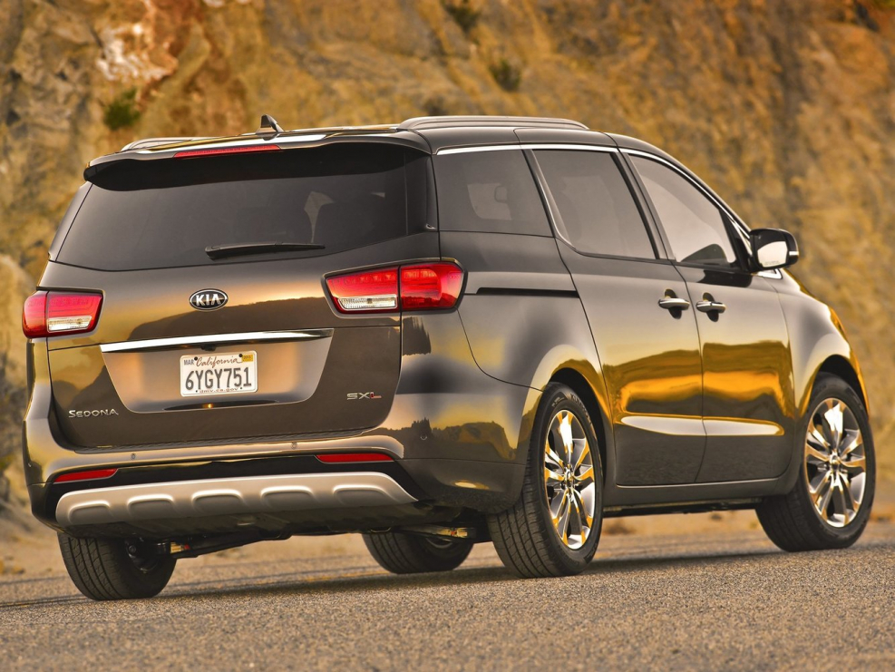 Kia Minivan Sedona