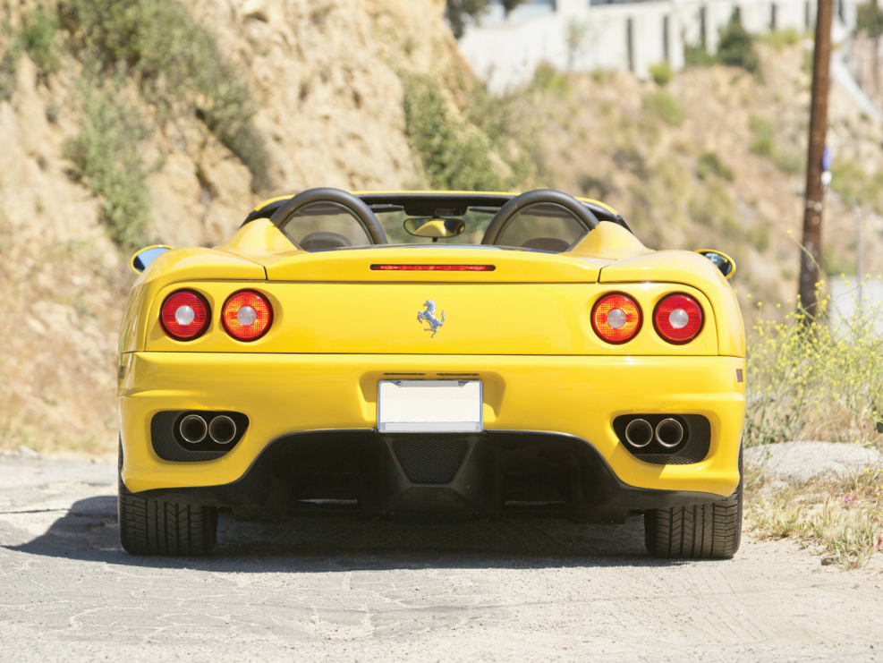 Ferrari 360 Spider сзади