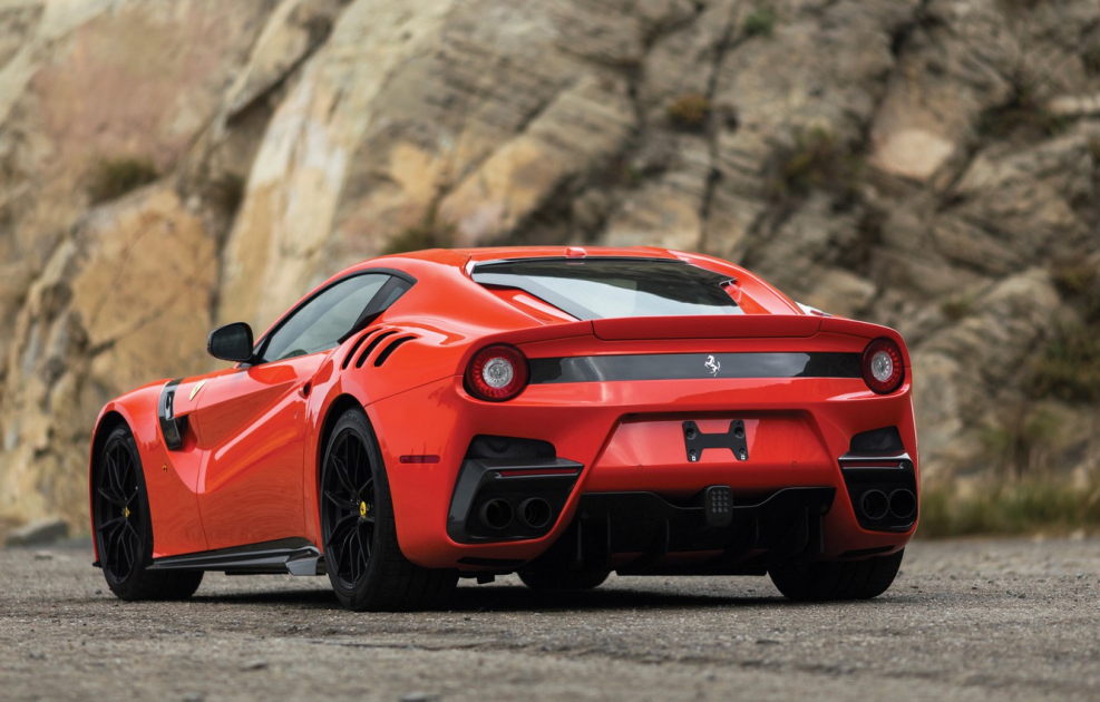 Ferrari f12 2016