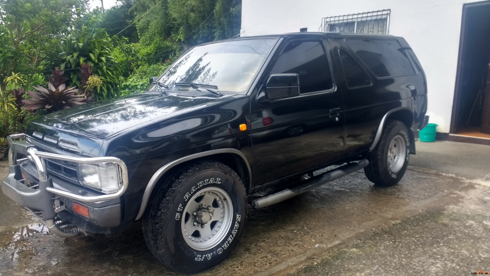 Nissan Terrano 1990 высокая