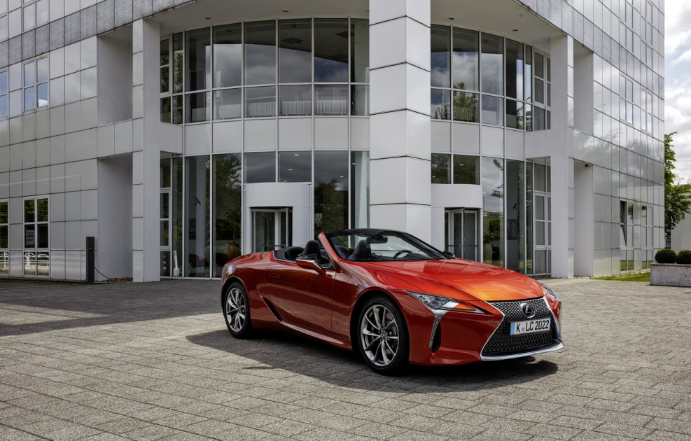 Лексус LC 500