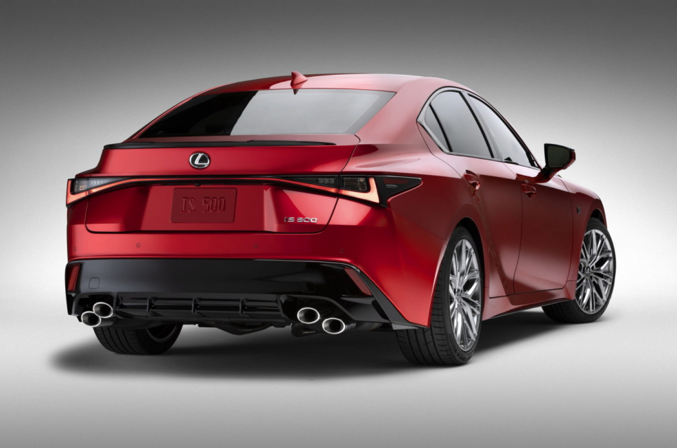 Лексус is 500 f Sport