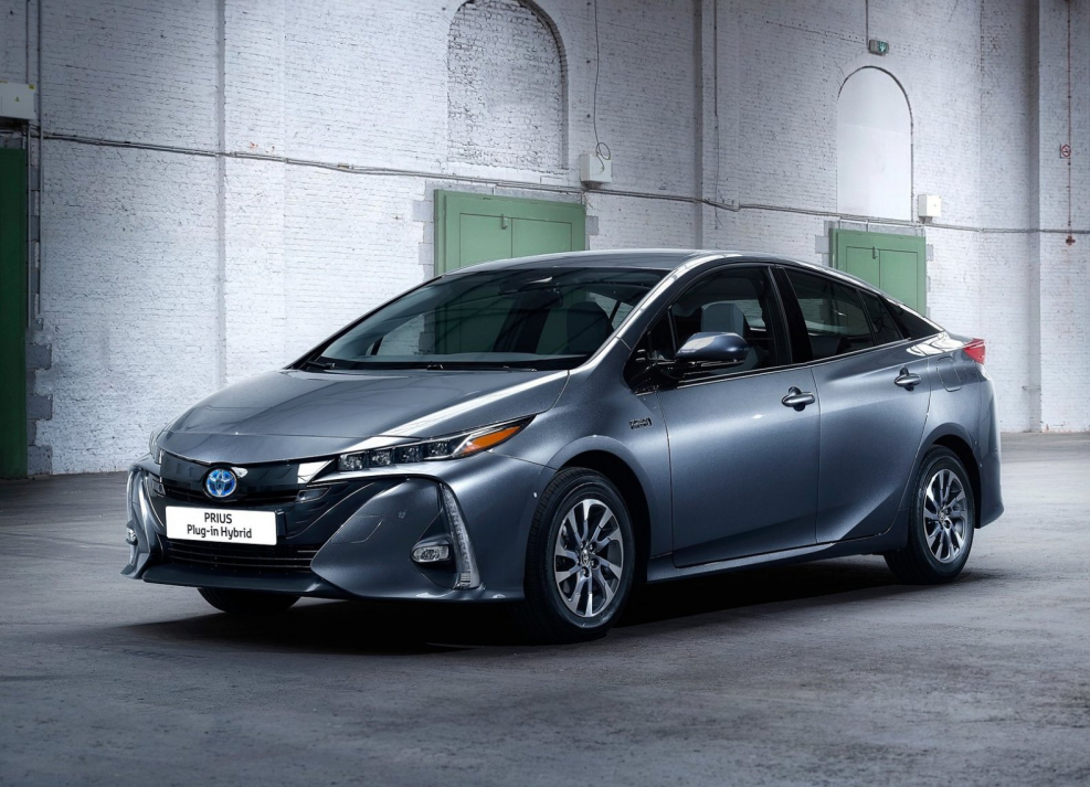 Toyota Prius 4