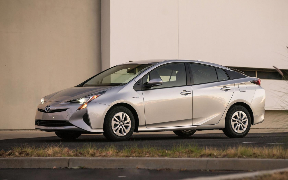 Toyota Prius 2016