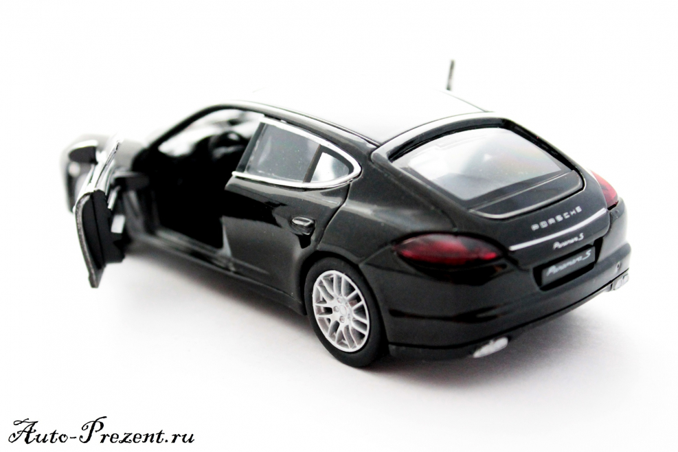 Легковой автомобиль RMZ City Audi r8 v10 (344996sm) 1:64 9 см