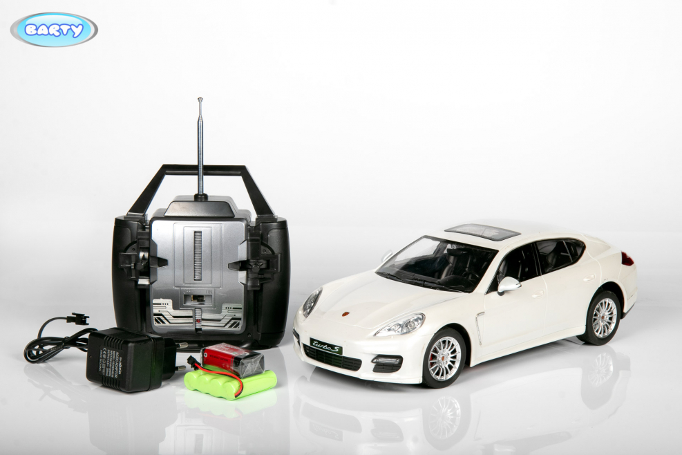Porsche Panamera s Welly 1/24