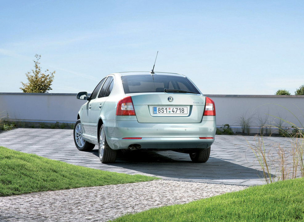 Skoda Octavia 2009 хэтчбек