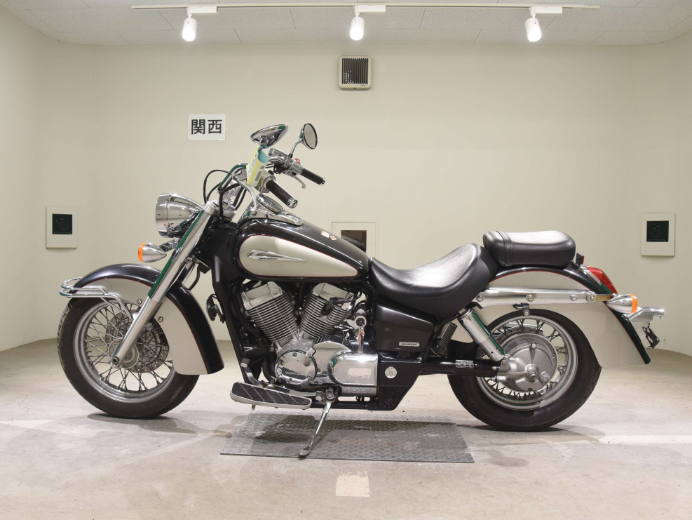 Honda vt750s/RS