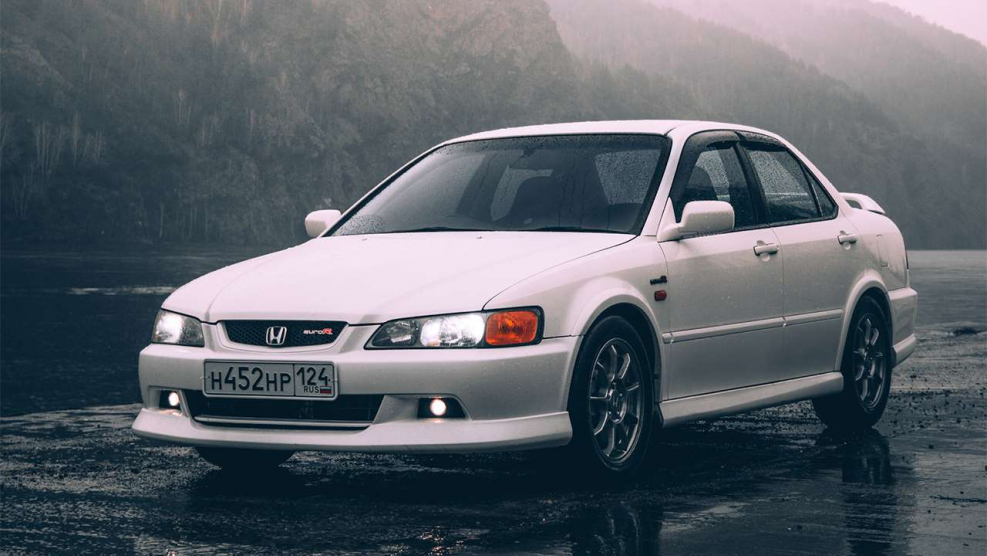 Honda Accord 6 поколение