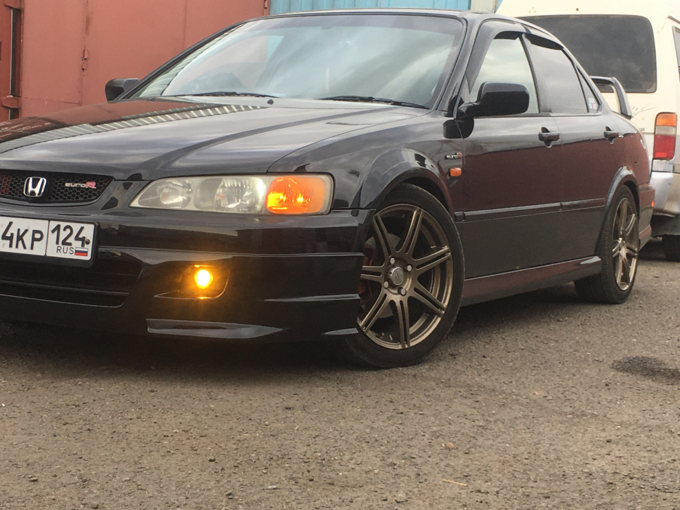 Honda Accord 6 CF черный тюнинг