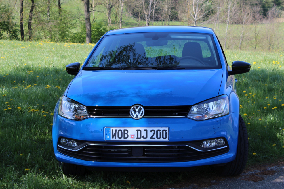 Volkswagen Polo 2013 седан