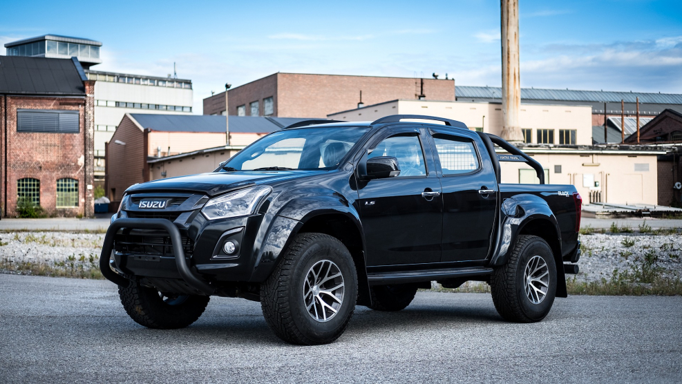 Isuzu d-Max at35