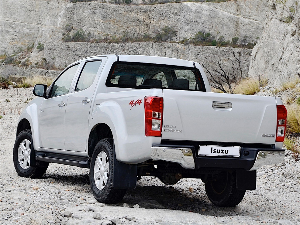 Isuzu Pickup 2015