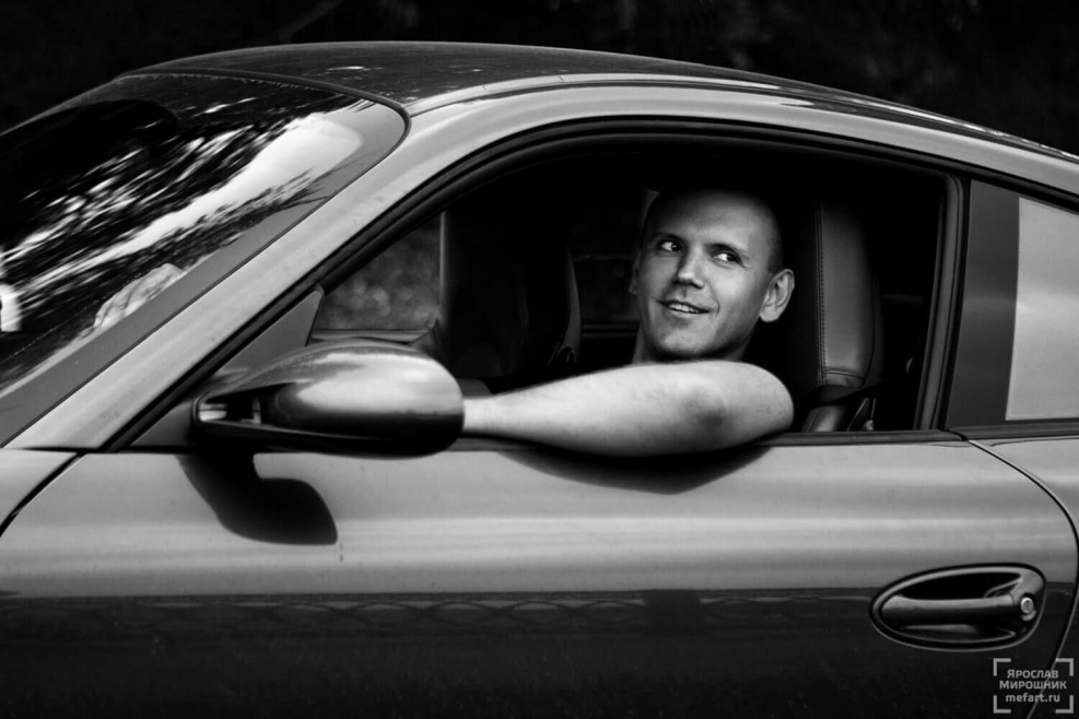 Фотосессия с автомобилем для мужчин