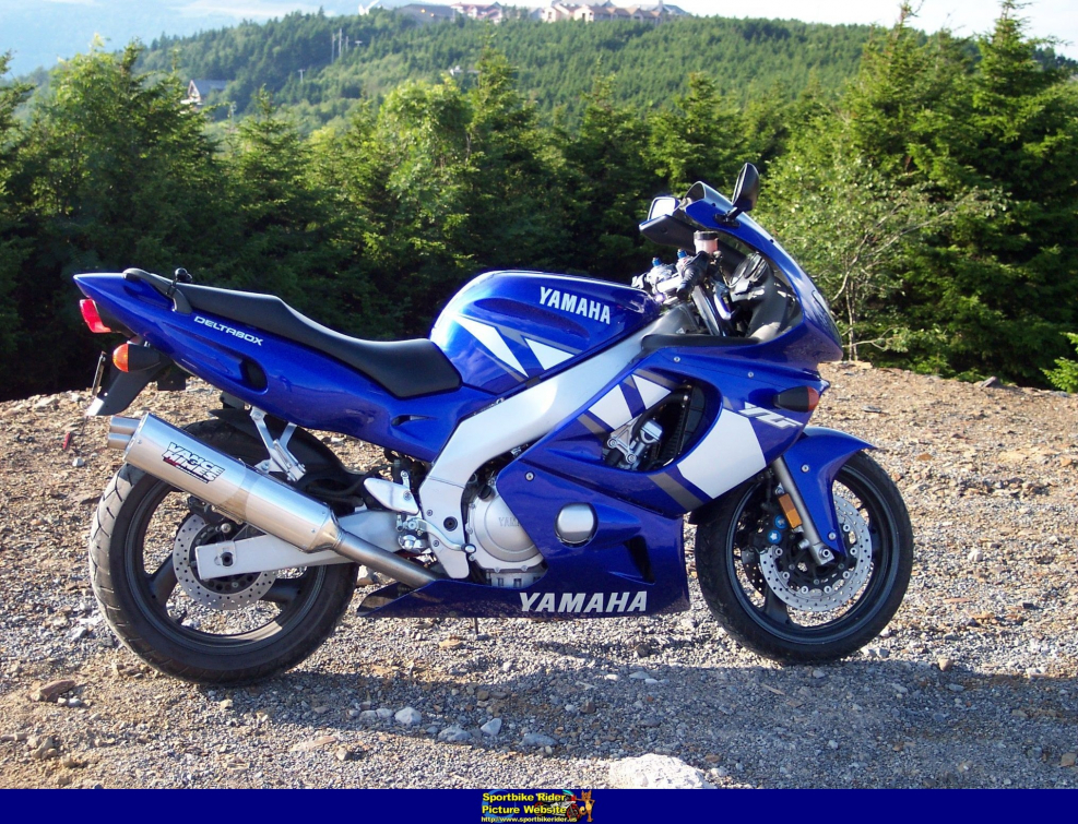 Yamaha FZR 600 S