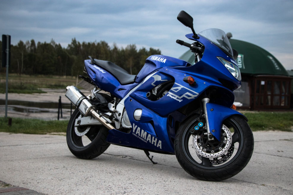 Yamaha 600r
