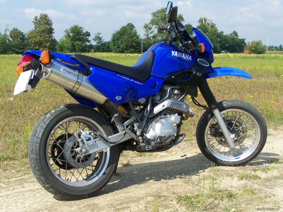 Yamaha FZS