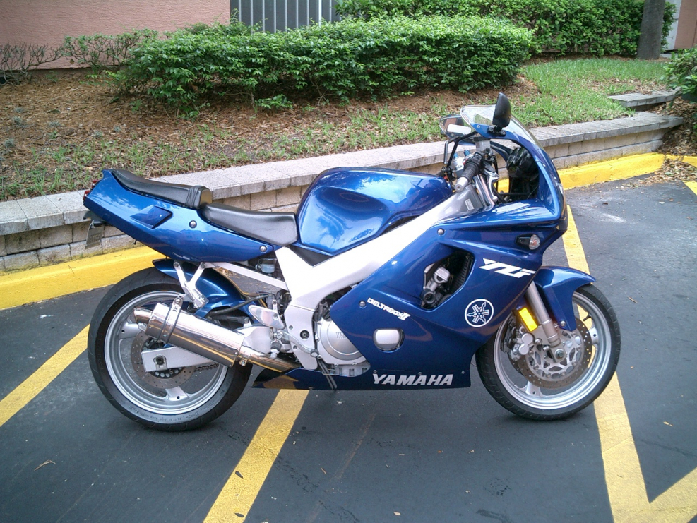 Yamaha yzf600r