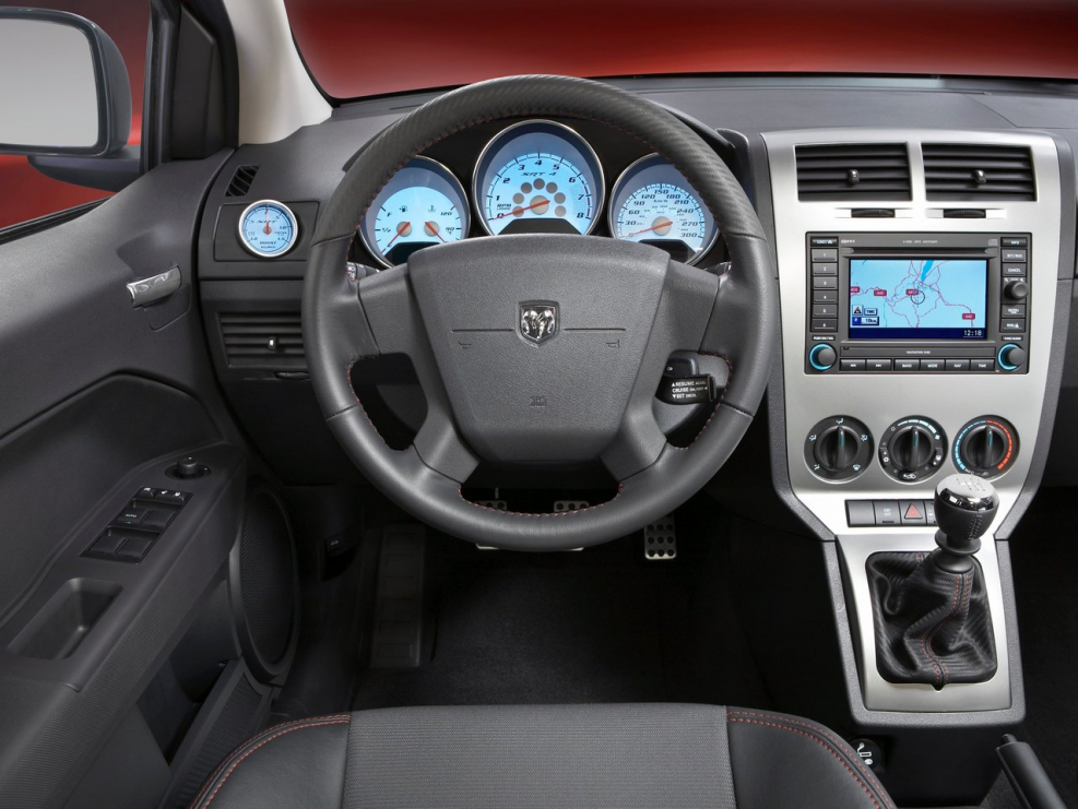 Dodge Caliber srt4 салон