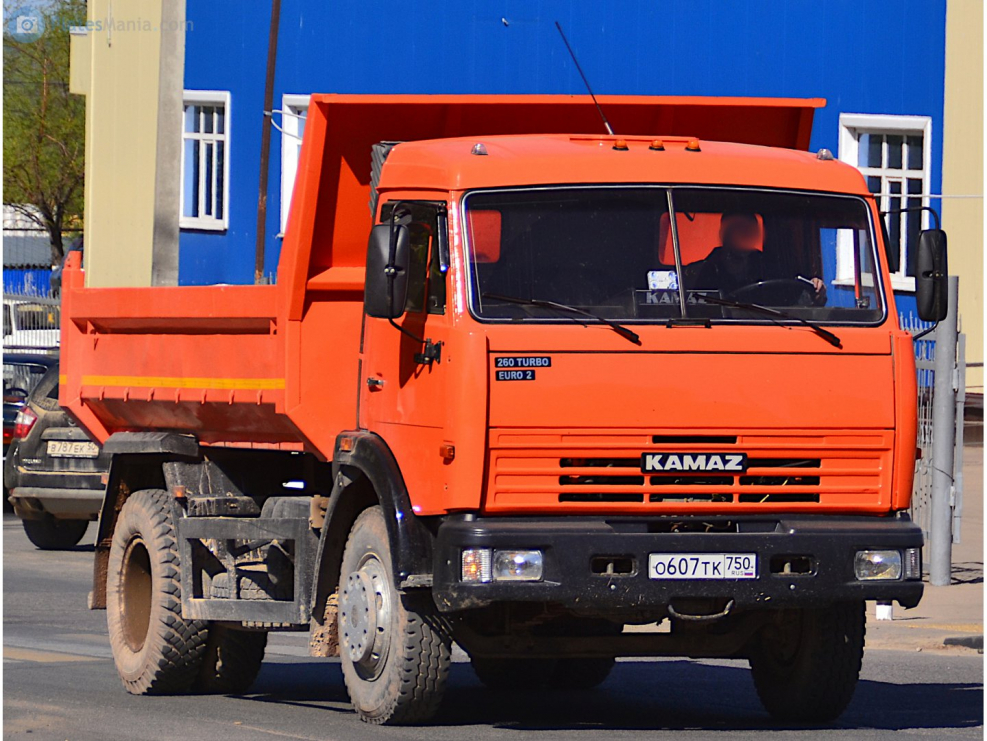 Двухосный КАМАЗ самосвал 43255