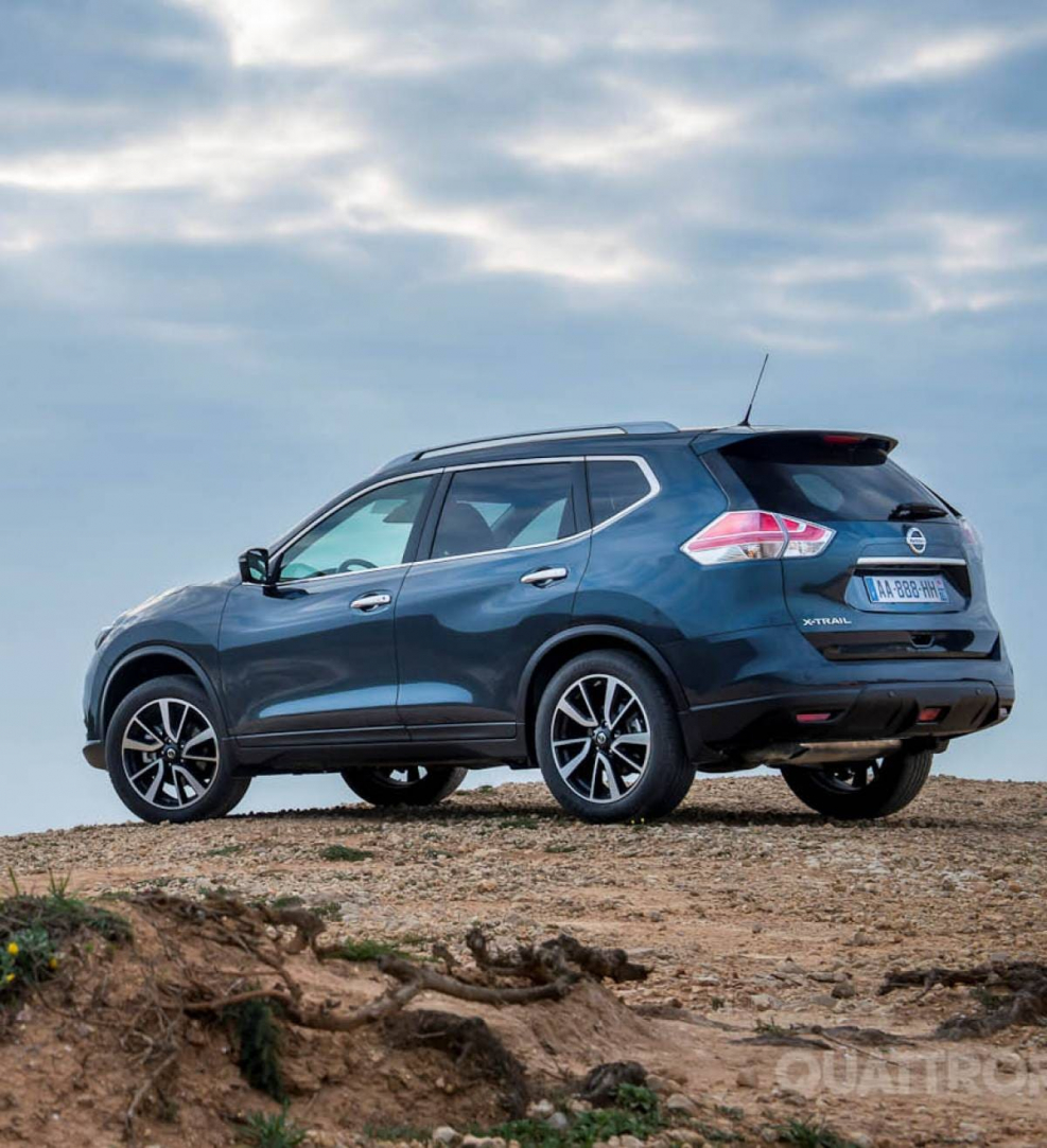 Nissan x-Trail 2014 синяя