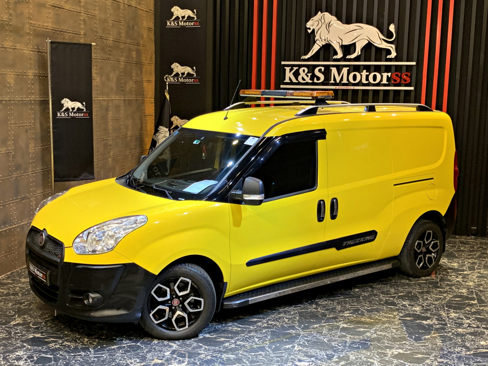 Серый Fiat Doblo