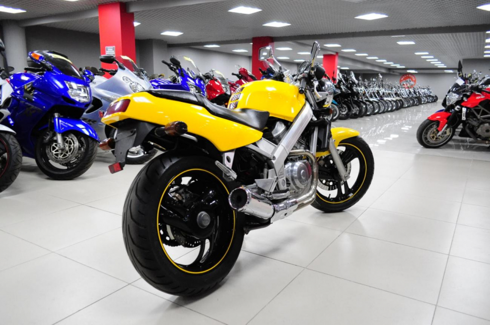 Bros 650