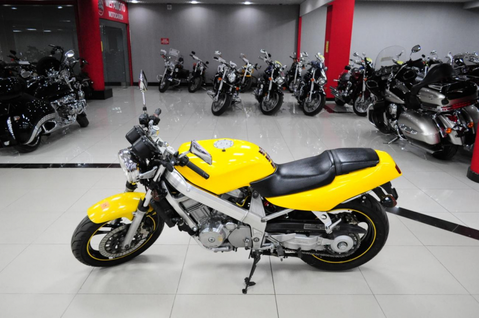 Honda Bros 650-1