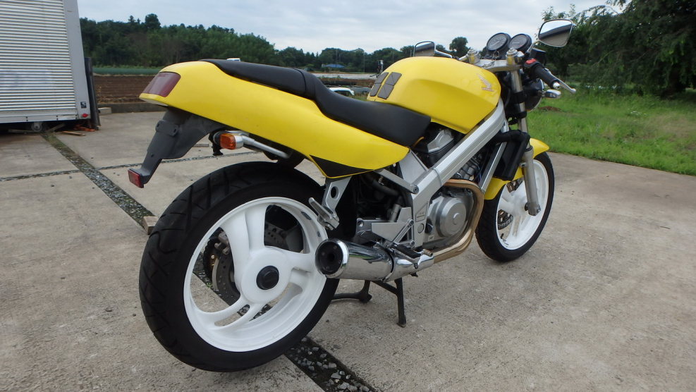 Honda NTV 650 Scrambler