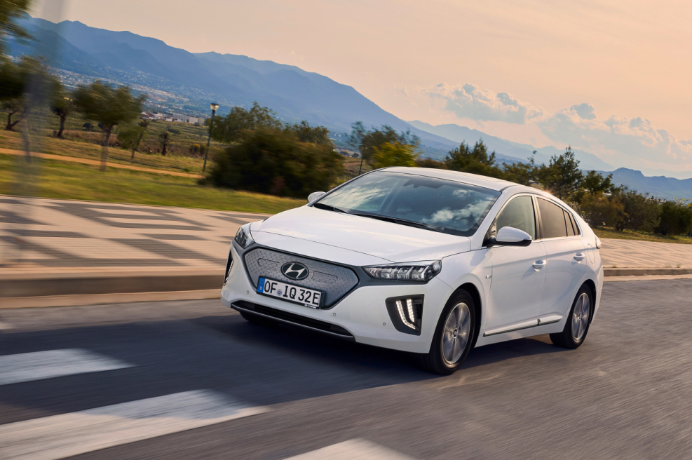Hyundai электромобиль Ioniq