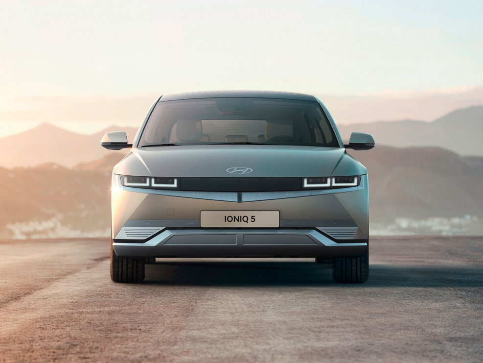 Hyundai Ioniq 2021