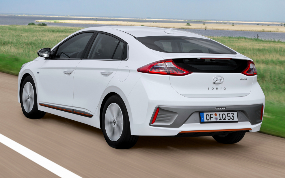 Hyundai Ioniq 2016