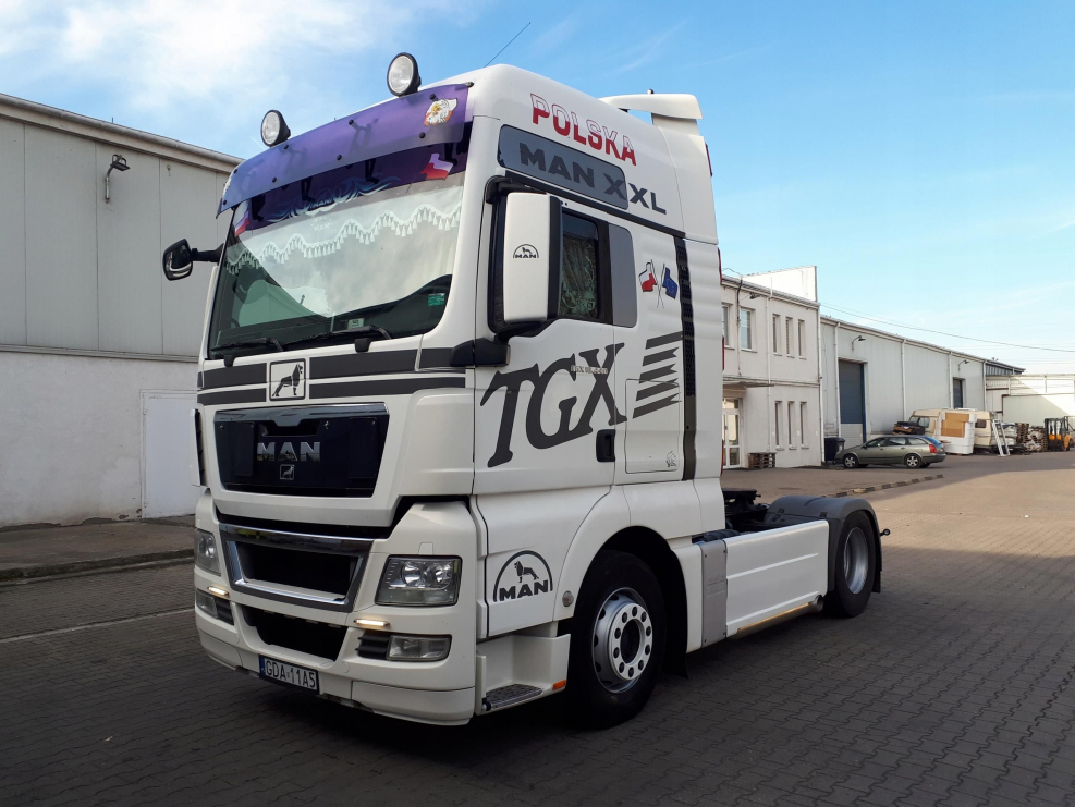 Man TGX 440 kanpiressir