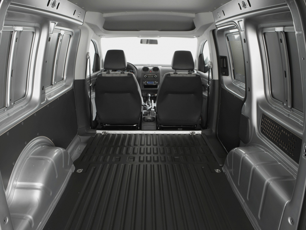 VW Caddy Maxi салон