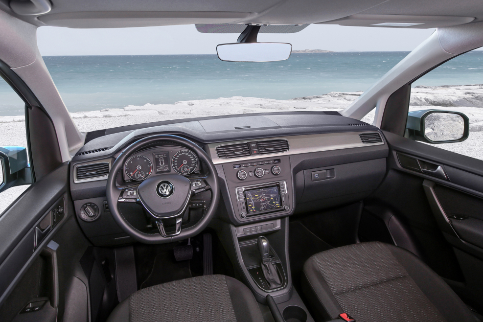 Volkswagen Caddy макси салон