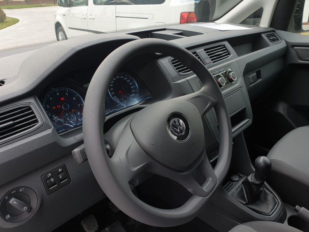 Volkswagen Caddy Trendline Salon Uzbekistan
