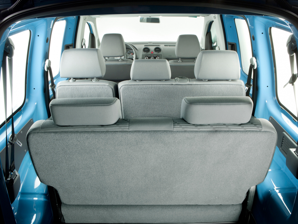 Volkswagen Caddy салон 7 мест