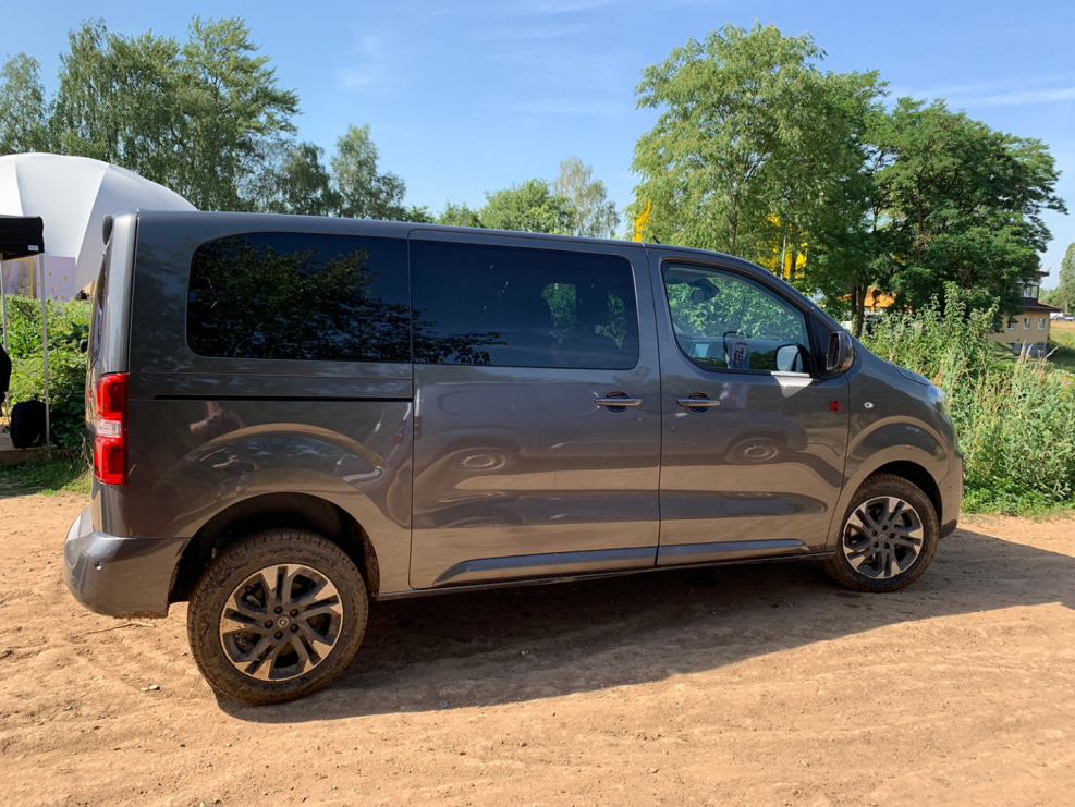 Opel Zafira Life 4x4 long