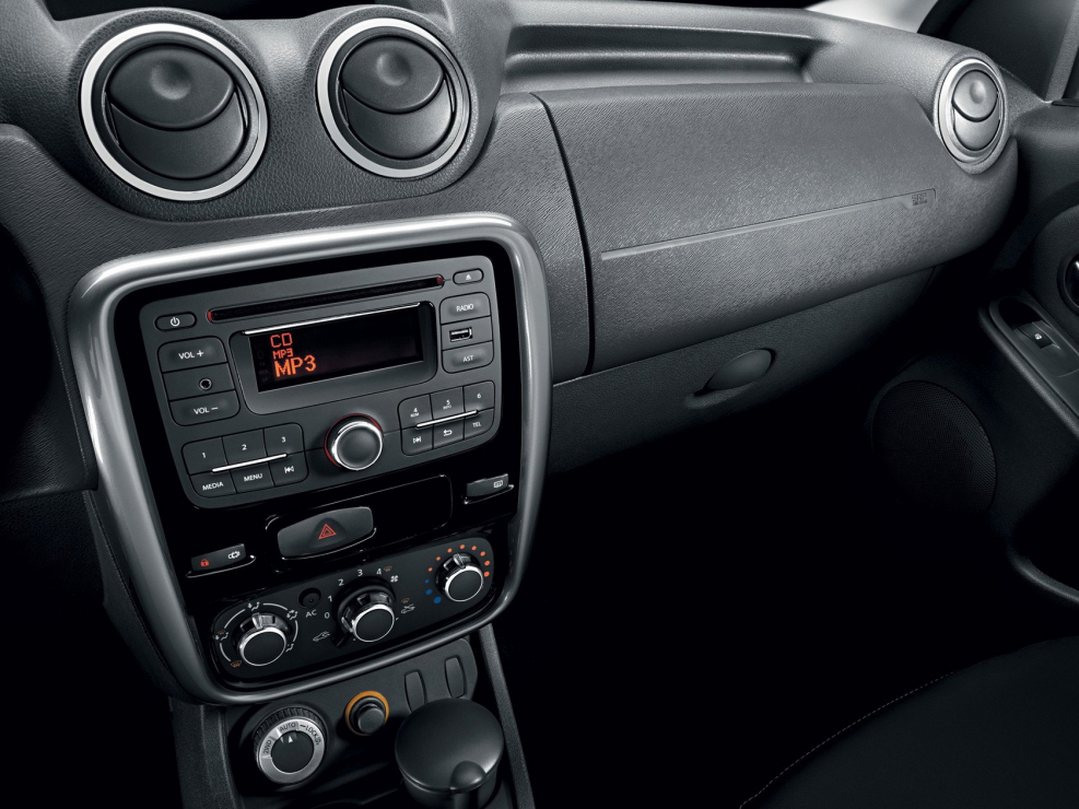 Renault Duster 1.6 МТ