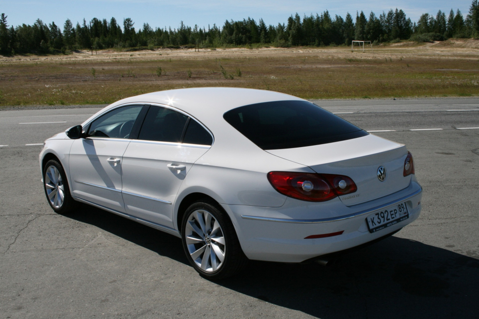 Volkswagen Passat cc 2010 белый