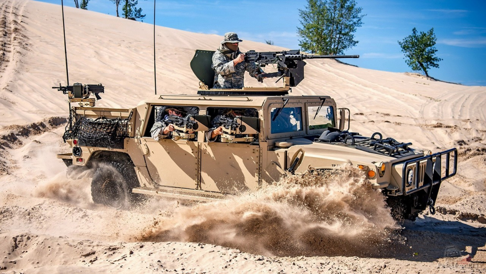 HMMWV m1165