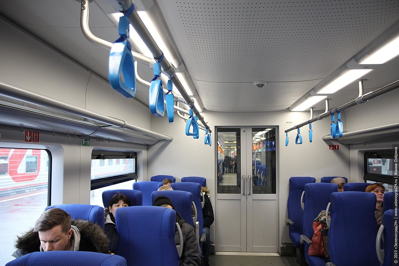 Как выглядит поезд ласточка внутри фото сидячий