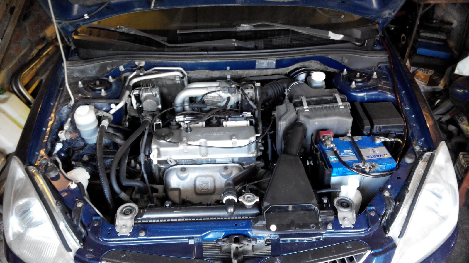 Lancer 9 1.6 двигатель. Двигатель Мицубиси Лансер 9 1.6. Двигатель Митсубиси Лансер 9 1.6. Mitsubishi Lancer 9 мотор. Лансер 1.6 двигатель.